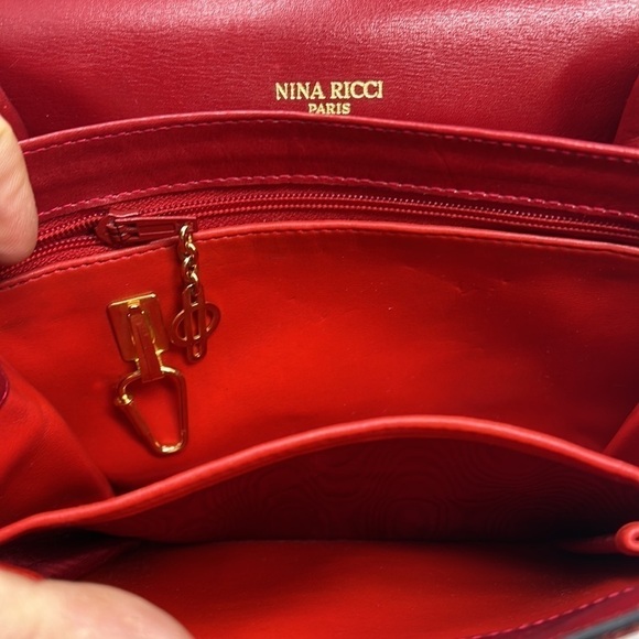 Nina Ricci Red Leather Pebbled Suede Combination Shoulder Bag Made in France - Picture 14 of 15